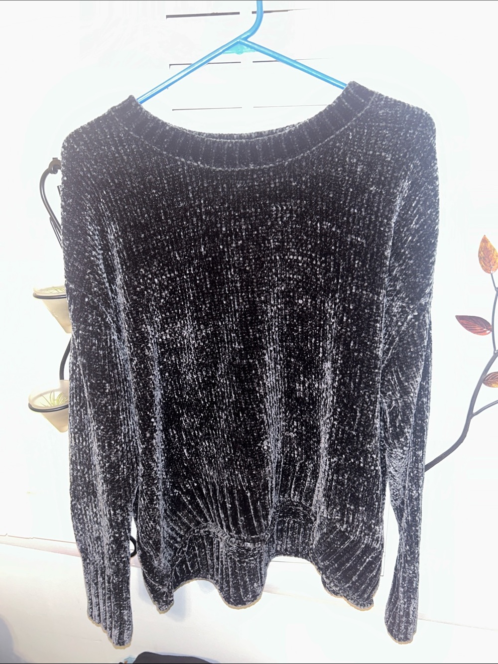 Philosophy Chenille Crew Neck Sweater in dark Green Like New
